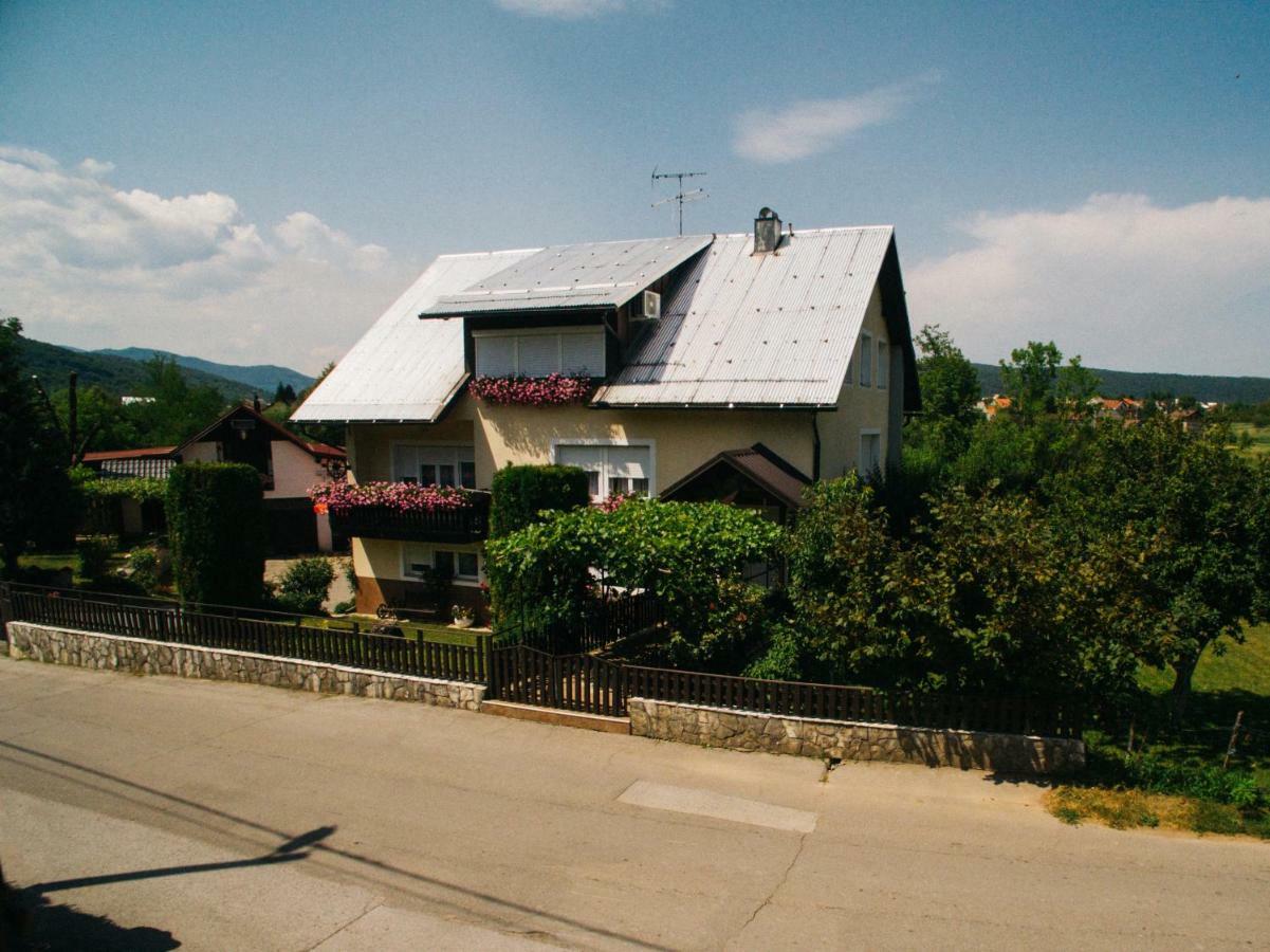 Apartman Belin Ogulin Extérieur photo